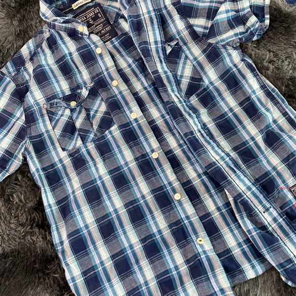 Nautica Jeans Co blue and white plaid shirt-sleeve button down shirt - Picture 15 of 17